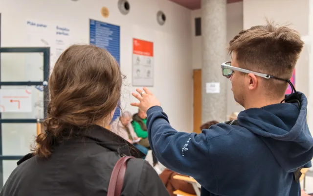 Masarykův onkologický ústav plánuje nové značení. Cedule určí pohyb očí pacientů