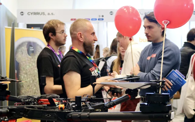 Brněnský veletrh JobChallenge nabízí studentům příležitost poznat firmy osobně