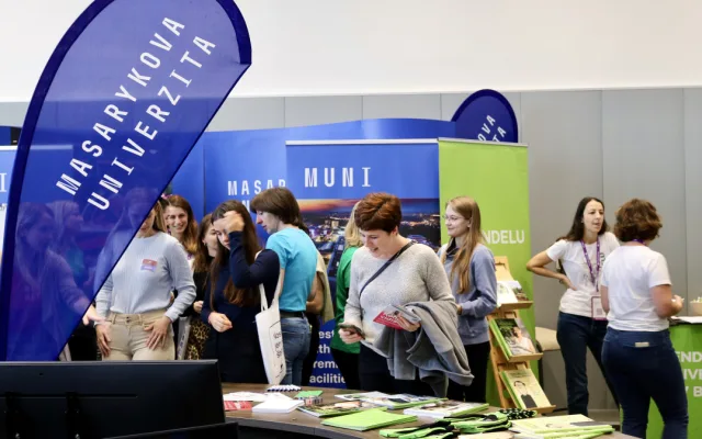 Brněnský veletrh JobChallenge nabízí studentům příležitost poznat firmy osobně
