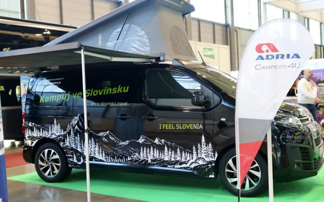 Na brněnské výstaviště se sjíždí cestovatelé, začala tam výstava karavanů