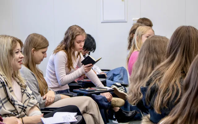 Multimediální den na brněnské Fakultě sociálních studií letos navštívily stovky lidí