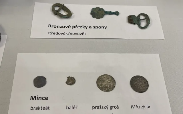 Pod Janáčkovým kulturním centrem stál ve 13. století zděný dům. Je zachovalý, chválí si archeologové