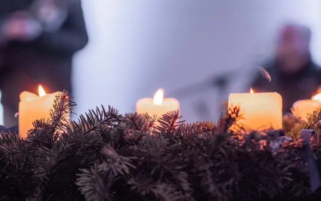 FOTO: Mší na Římském náměstí v centru Brna skončil advent