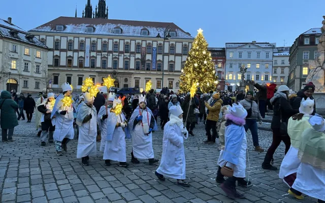 Brňané oslavovali Tři krále. Kašpar, Melichar a Baltazar s velbloudy prošli městem