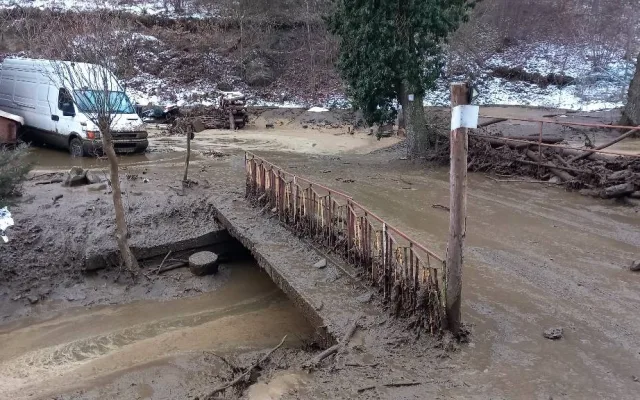 FOTO: Naředěná kejda z jímky na Znojemsku se už dostala do národního parku Podyjí