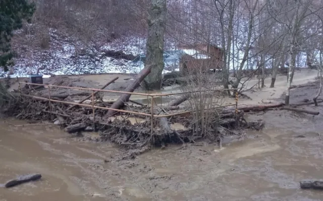 FOTO: Naředěná kejda z jímky na Znojemsku se už dostala do národního parku Podyjí