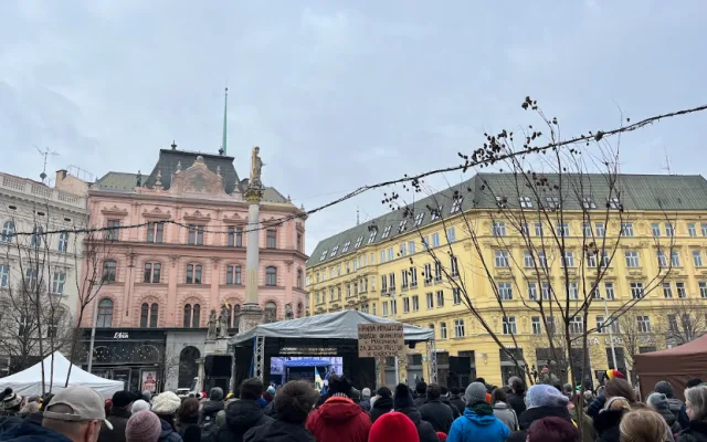 Brňané podpořili Ukrajinu. Ke shromáždění promluvil i prezident