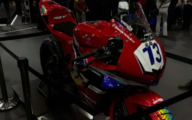 Do Brna se vrátil Motosalon. Zaměřil se letos také na motorkářky