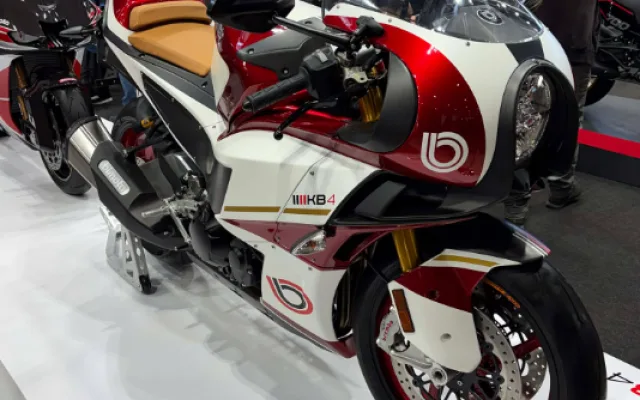 Do Brna se vrátil Motosalon. Zaměřil se letos také na motorkářky