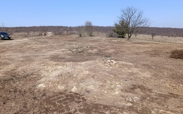 Z Podyjí zmizela obří skládka podrážek, pracovníci odvezli 115 tun odpadu