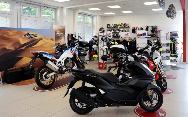 Jak vybrat motorku? Autoelegance Brno poradí s výbavou i financováním