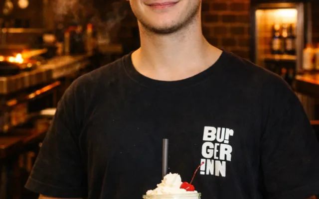 Z temna zpátky na vrchol. Burger Inn v Brně píše nový příběh a míří dál
