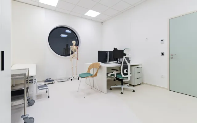 Ve Znojmě vznikla moderní ortopedická klinika jednodenní péče HR Clinic