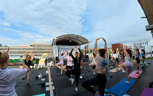Střecha Vaňkovky v létě ožije. Stay FIT & FUN nabídne tanec i kulturu