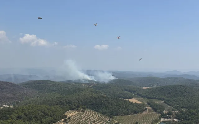 Čeští hasiči se vrátili z Francie. S ničivými lesními požáry bojovali deset dní