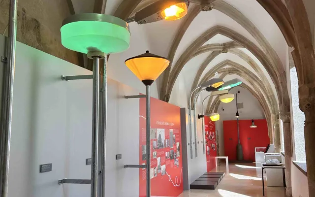 Od luceren k LED lampám. Brno slaví 245 let veřejného osvětlení výstavou