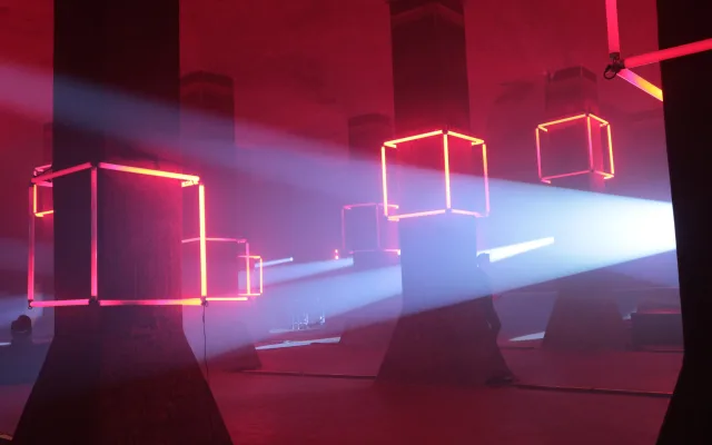 FOTO: Začíná festival Prototyp, vodojemy přináší světelnou show
