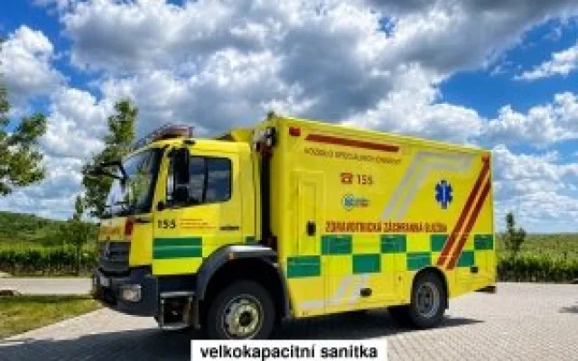 Není sanitka jako sanitka. V čem vyjíždějí jihomoravští záchranáři po zavolání na 155