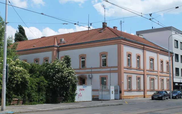 Trvalo to dvacet let. Místo bývalých Jaselských kasáren vyrostou v Brně bytovky