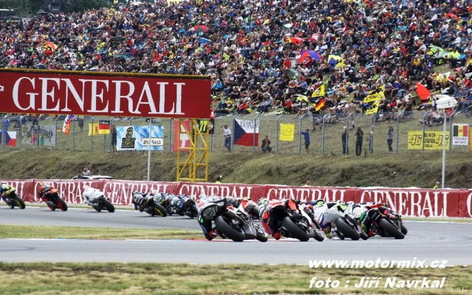 Divácká účast při Grand Prix v Brně oproti minulému roku opět klesla