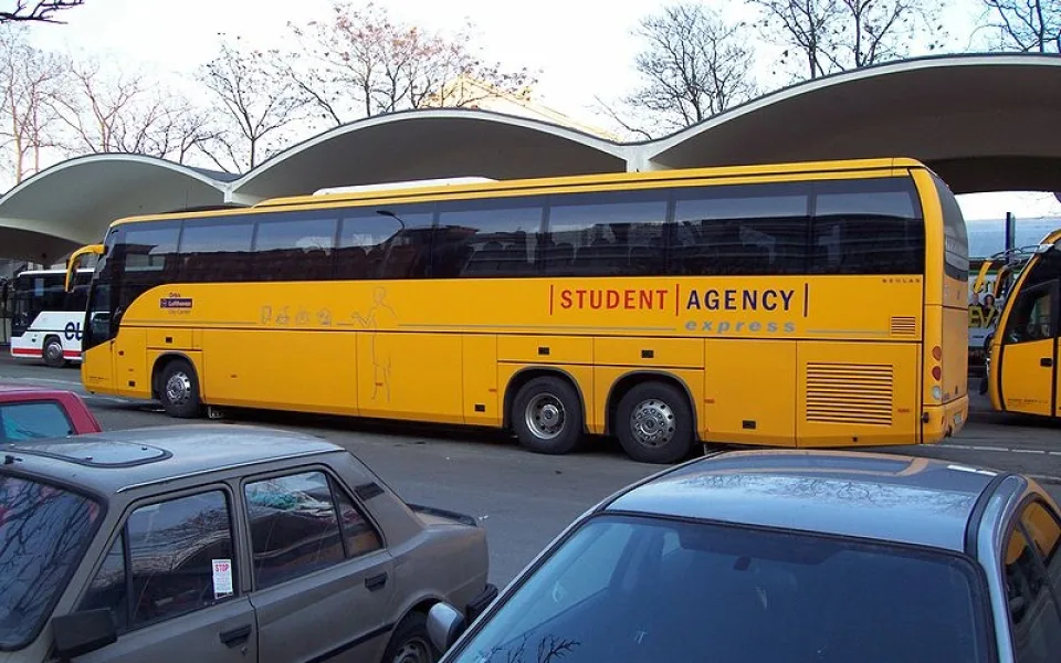 Autobus Student Agency u Grandu, foto: Wikipedia.org