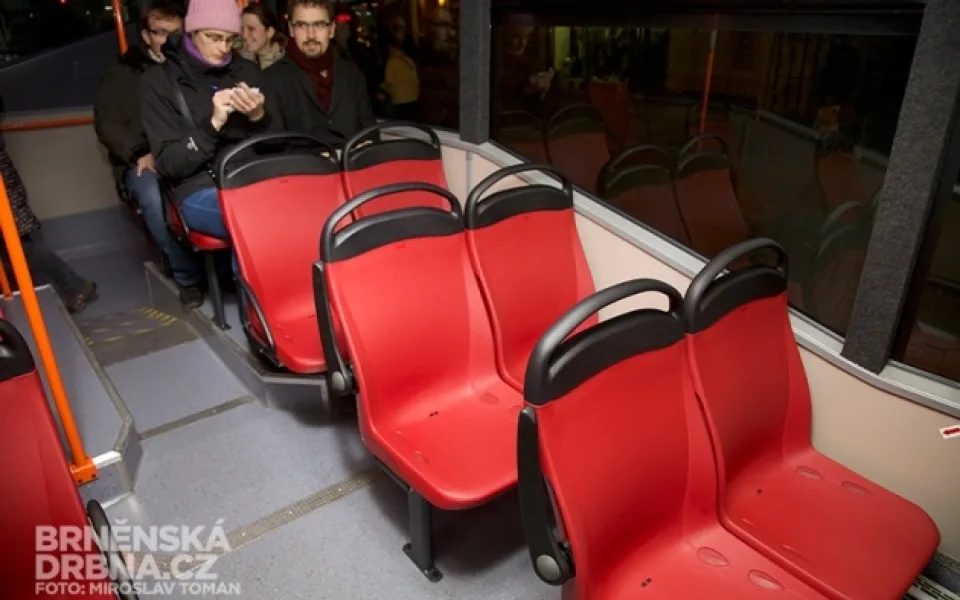 V nových autobusech se objeví celoplastové sedačky, foto: Brněnská Drbna, Miroslav Toman