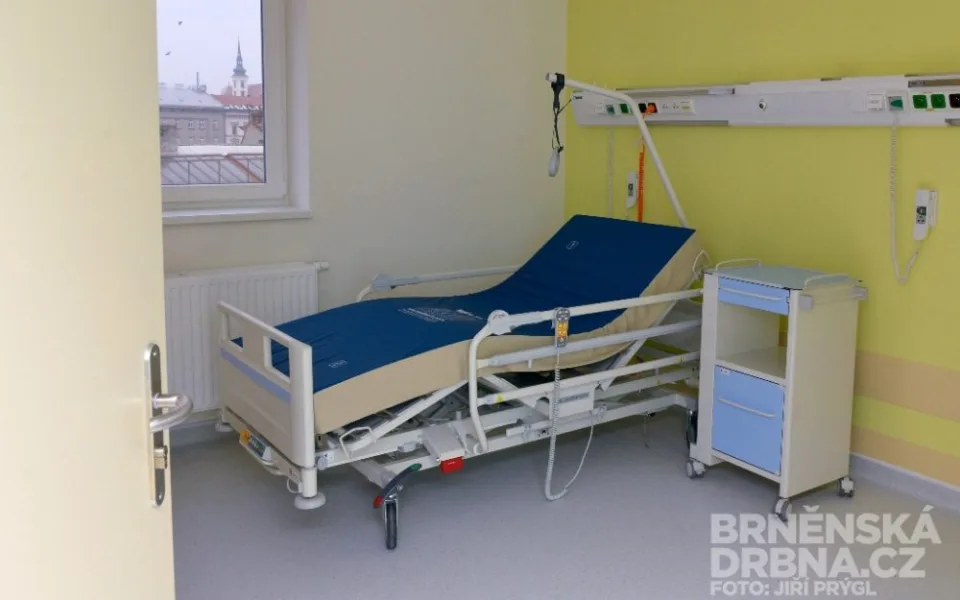 Nová lůžka v brněnské Úrazové nemocnici, foto: Brněnská Drbna, Jiří Prýgl
