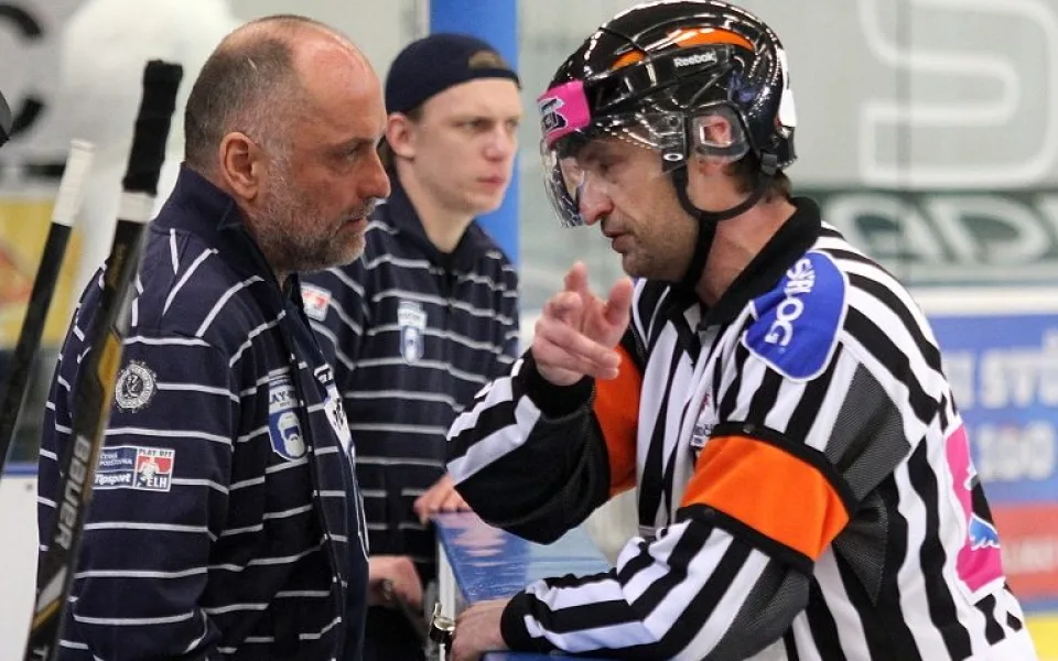 Rozhodčí Roman Polák, foto: HC Kometa Brno