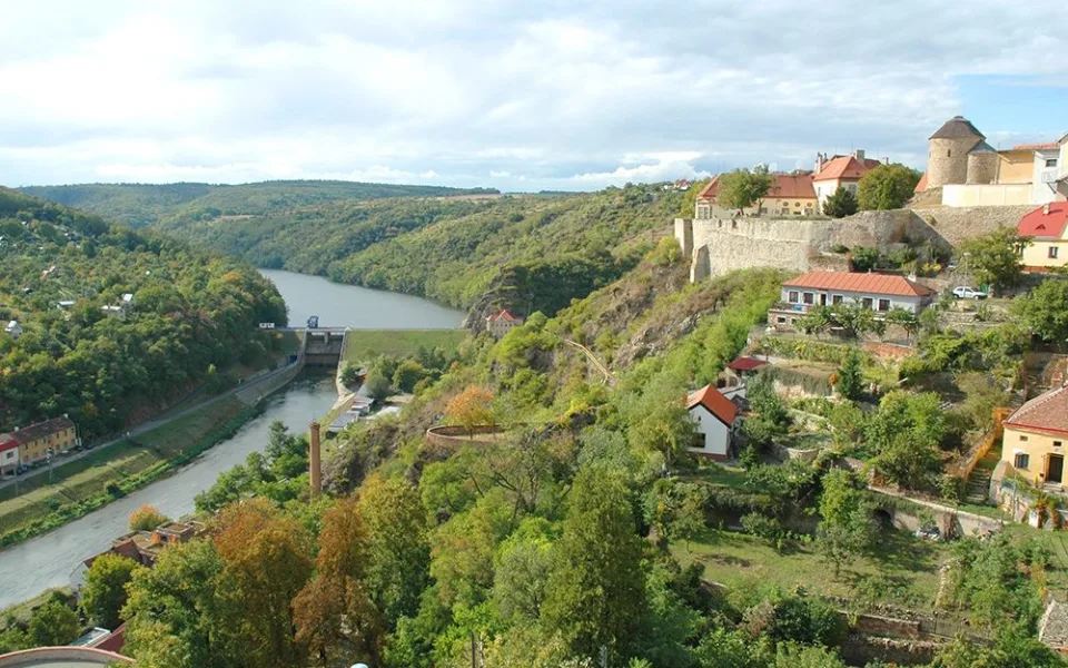 Vodáci se nyní dostanou ze Znojma až k Novým mlýnům pouze s jediným přenášením, foto: znojmocity.cz