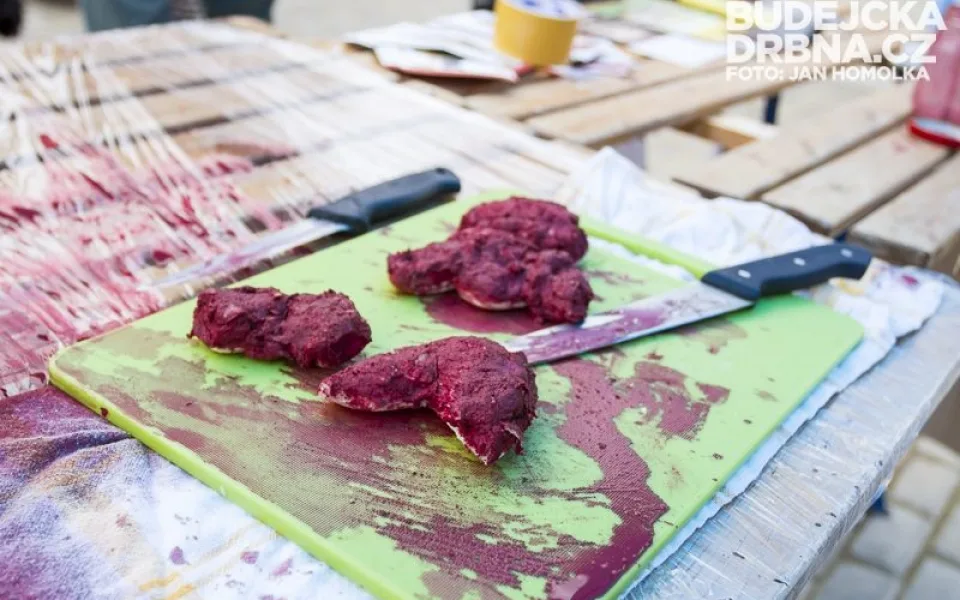 Vegani předstírali prodej psího masa