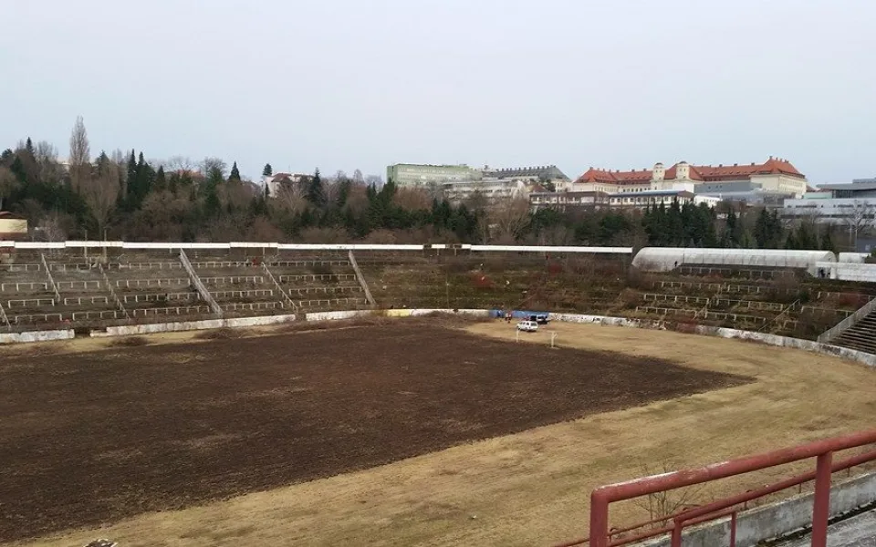 Stadion Za Lužánkami v Brně
