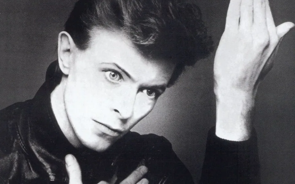 1000x1000-1452499735-david-bowie