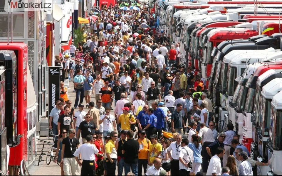 PitWalk + Paddock, foto: motorkari.cz