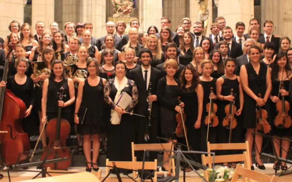 Evropský orchestr a sbor studentů medicíny