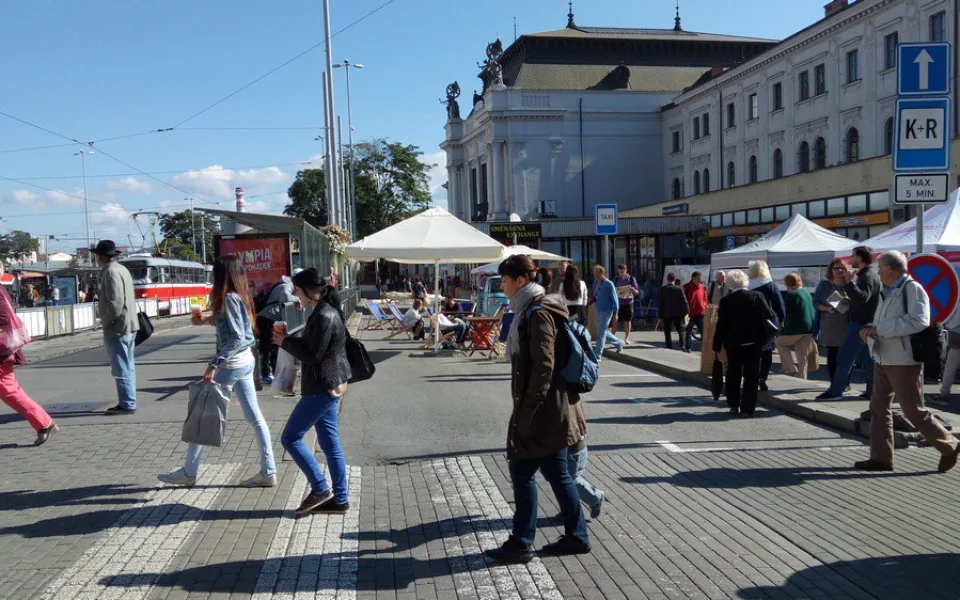 Momentka z příprav akce Hlavas bez aut