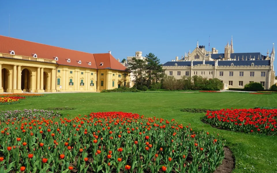Jízdárna Lednice, zdroj: Lednickovaltický hudební festival
