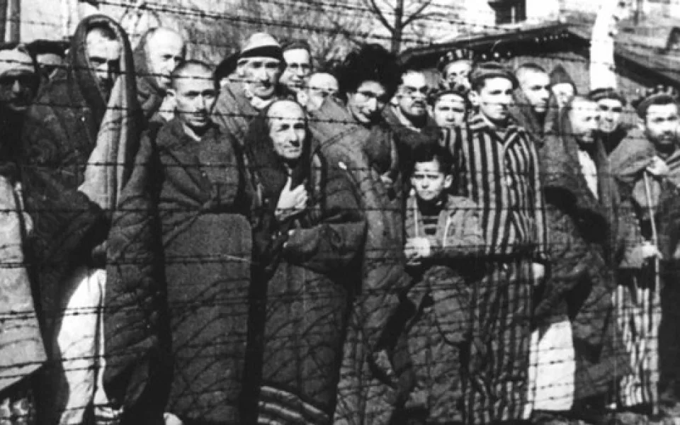 Nacistický koncentrační tábor Osvětim. Fotografie z roku 1945, Zdroj: Auschwitz