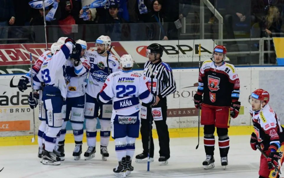 Kometa se raduje z branky do sítě Hradce Králové, zdroj: HC Kometa Brno