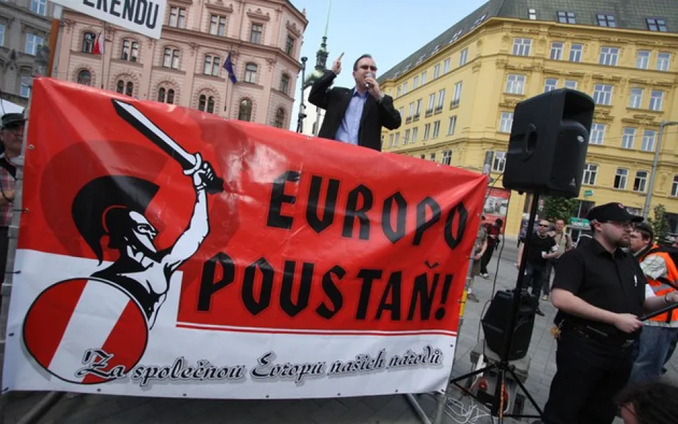 Pochod Povstaň, Evropo, zdroj: romea.cz
