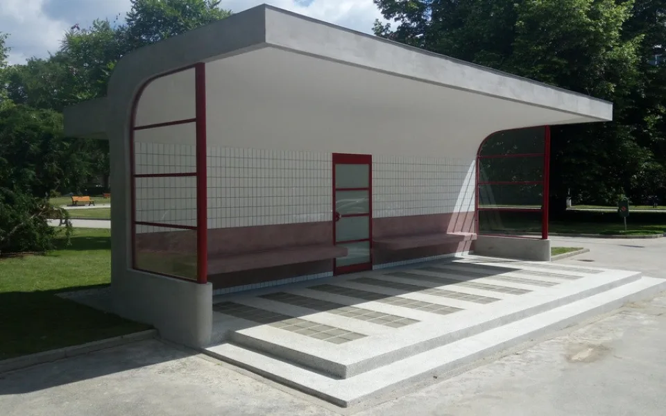 Funkcionalistická zastávka na Obilňáku