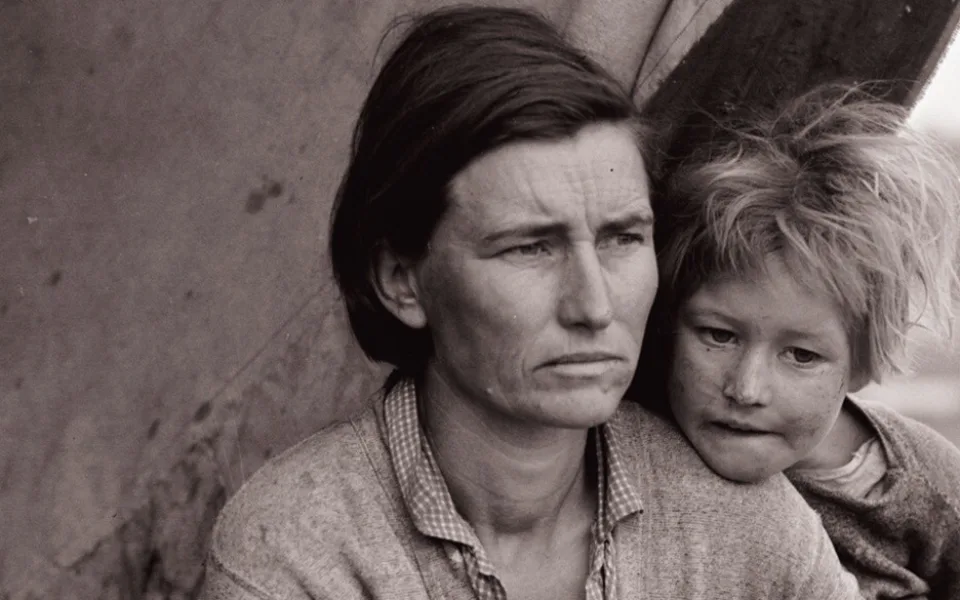 Slavné foto matky s dětmi z dob Velké hospodářské krize, Kočující matka, autor: Dorothea Lang
