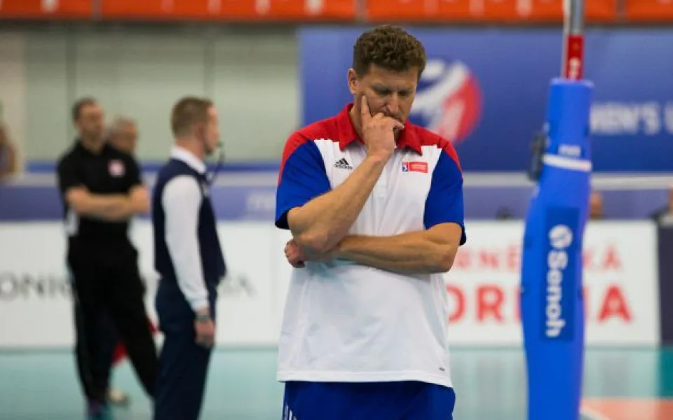 Smutný trenér Ivan Pelikán po prohře s Kanadou