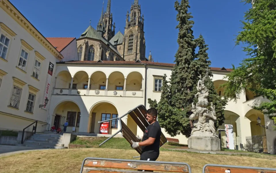 Letní scéna Divadla Bolka Polívky