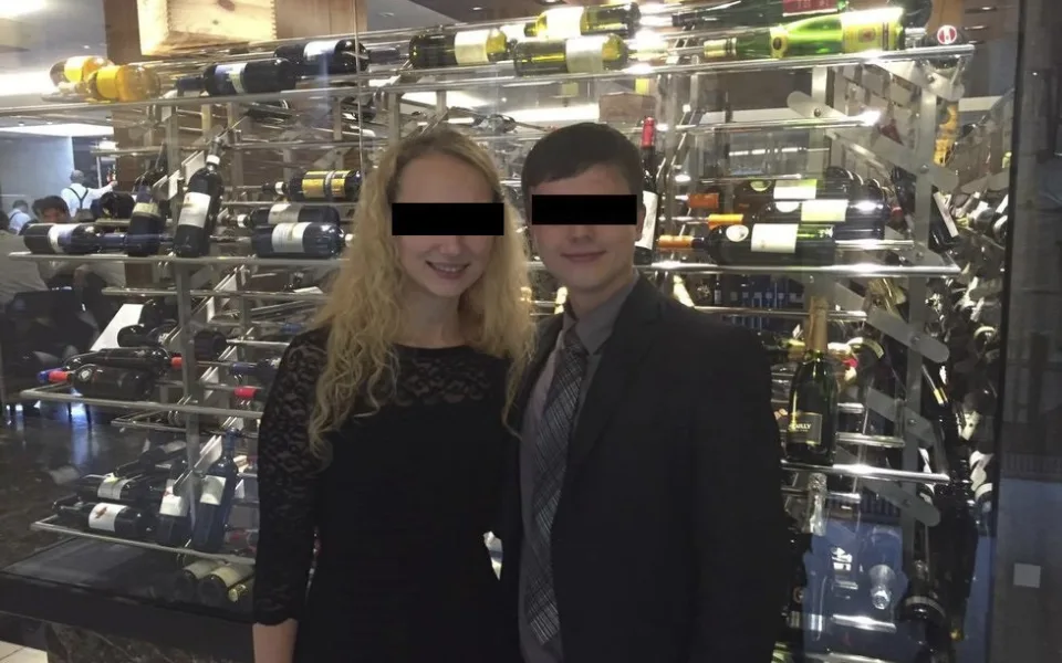Studentka Katka se svým expřítelem, odsouzeným z její vraždy