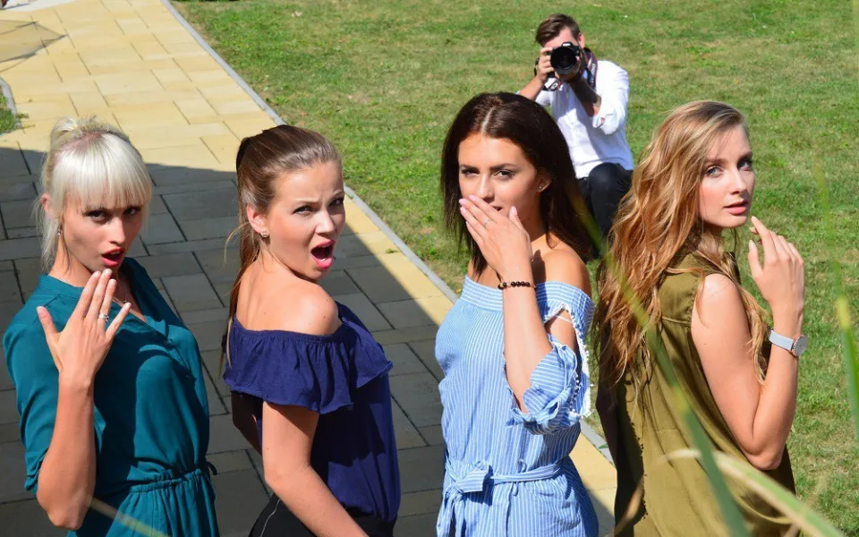 Finalistky České Miss, zleva Vendula Soukeníková, Petra Kaprhálová, Iva Uchytilová a Silvie Hirtová, autor: Jakub Wittka
