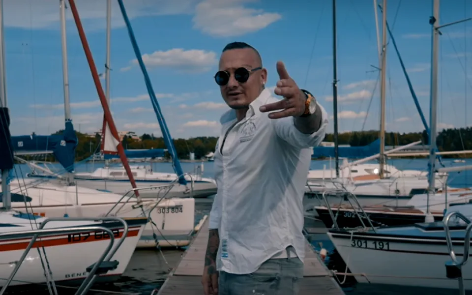 El Nino ve videoklipu Brno