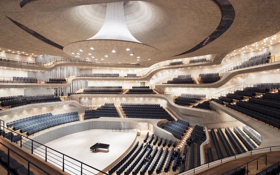 Labská filharmonie v Hamburgu společnosti Nagata