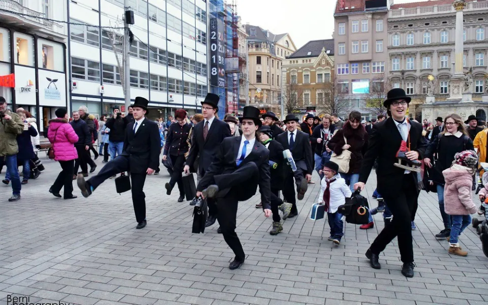 Silly Walk 2018