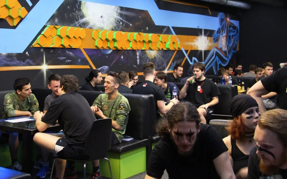 Momentka z turnaje v Laser game Brno