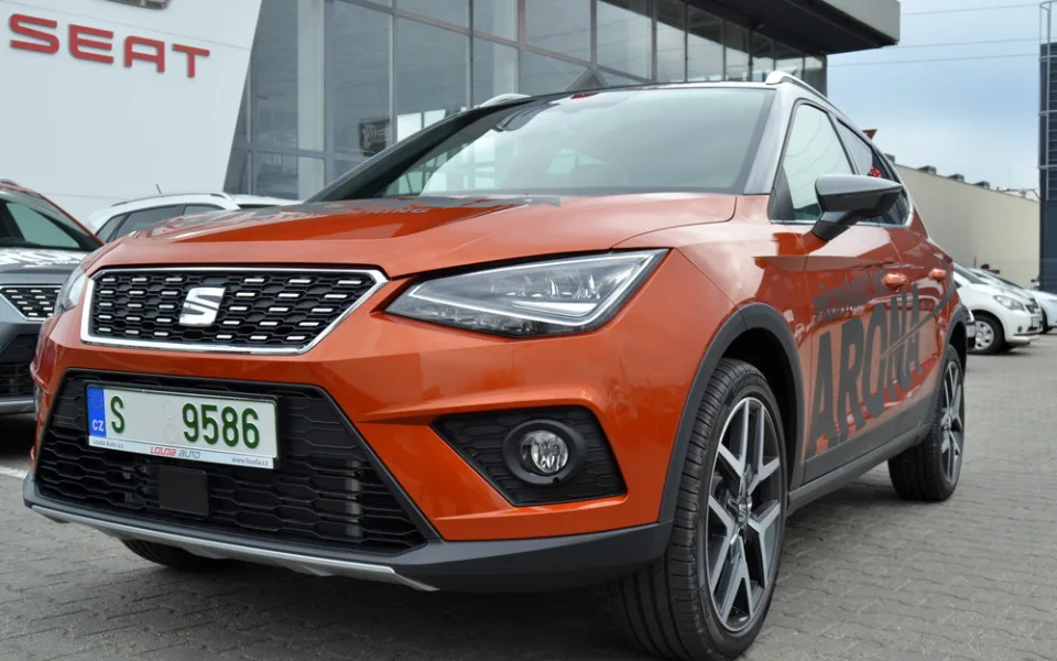 Seat Arona